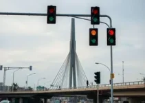 semáforos na ponte do arco