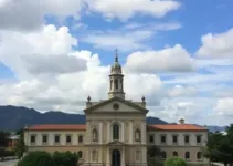 Governo de Minas transfere capital para Paracatu