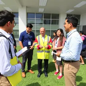 Reitor do UNIPAM participa de visita técnica em Curitiba